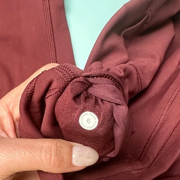 lululemon athletica Burgundy Leggings - Picture 2 of 2